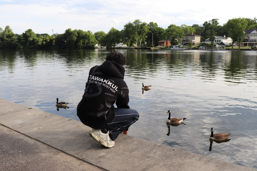 Black Tawakkul Oversized Hoodie | Trust on The Most High
